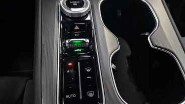 EBRO S800 1.5 TGDI PHEV Luxury E-CVT