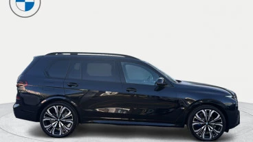 BMW X7 M60i xDrive