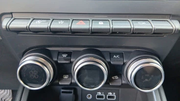 Renault Clio techno Eco-G 100cv (74kW)