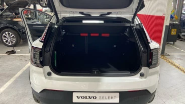 Volvo EX30 Single Motor Extended Range Plus Auto