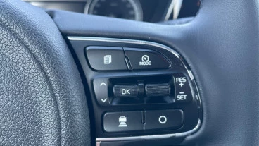 Kia Niro 1.6 GDi HEV 104kW (141CV) Drive