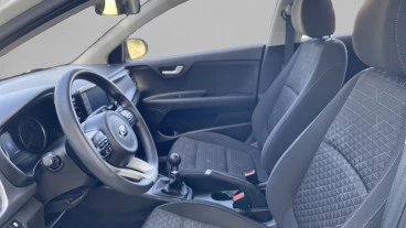 Kia Rio 1.2 CVVT 62kW (84CV) Concept