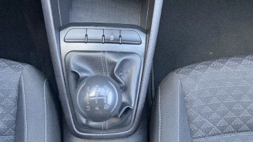 Kia Rio 1.2 CVVT 62kW (84CV) Concept