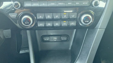 Kia Sportage 1.6 MHEV Concept 100kW (136CV) 4x2