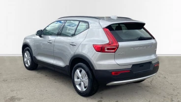 Volvo XC40 2.0 B3 G Essential Auto