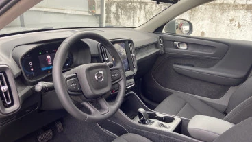 Volvo XC40 2.0 B3 G Essential Auto