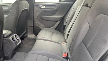 Volvo XC40 2.0 B3 G Essential Auto