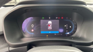 Volvo XC40 2.0 B3 G Essential Auto