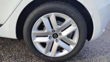 Renault Clio Evolution full hybrid E-Tech 145 (103Kw)