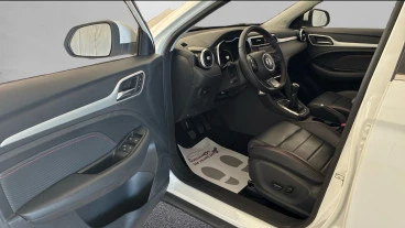 MG ZS 1.5 Luxury