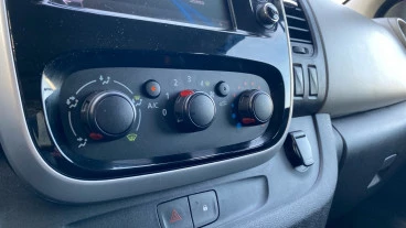 Renault Trafic Combi 9 Energy dCi 88 kW (120 CV) - SS