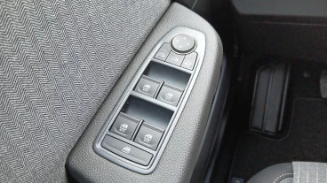 Renault Clio Techno TCe 90 (67kw)