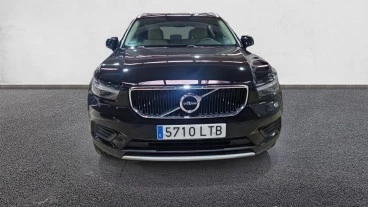 Volvo XC40 2.0 B4 G AWD Momentum Pro Auto
