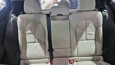 Volvo XC40 2.0 B4 G AWD Momentum Pro Auto