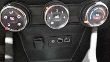 Renault Clio Evolution TCe 90 (67kw)