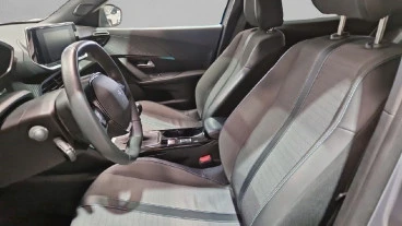 Peugeot 2008 Allure Pack Puretech 130 S&S 6 Vel. MAN