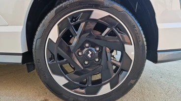 Hyundai Kona EV 150kW 65kWh N Line