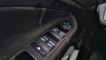 Ford C-Max 1.0 EcoBoost 125CV Titanium