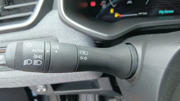 Renault Clio techno Eco-G 100cv (74kW)