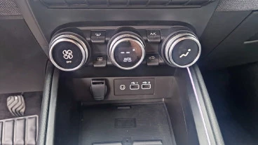 Renault Clio techno Eco-G 100cv (74kW)