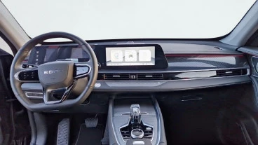 EBRO S700 1.6 TGDI Luxury 7 DCT