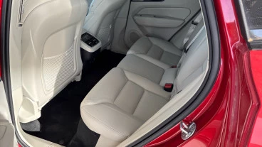 Volvo XC60 2.0 B5 G MHEV Ultra Dark Auto AWD