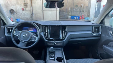 Volvo XC60 2.0 B5 G MHEV Core Auto AWD