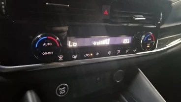 Nissan Qashqai DIG-T 116kW Xtronic N-Connecta