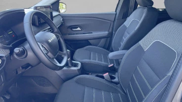 Dacia Jogger Expression HYBRID 105kW (140CV) 7 plazas