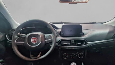 Fiat Tipo 1.4 16v Lounge 70kW (95CV) gasolina 5p.