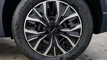 EBRO S700 1.5 TGDI PHEV Luxury E-CVT