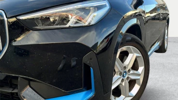 BMW iX1 xDrive30