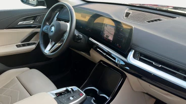 BMW iX1 xDrive30