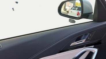 BMW iX1 xDrive30