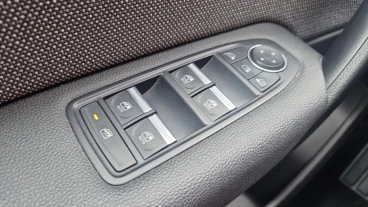 Renault Captur techno Eco-G 100cv (74 kW)