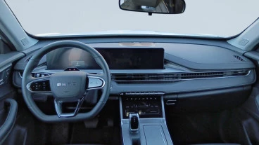 EBRO S400 1.5 DHE HEV Excellence CVT