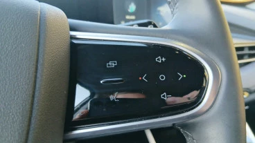 EBRO S400 1.5 DHE HEV Excellence CVT