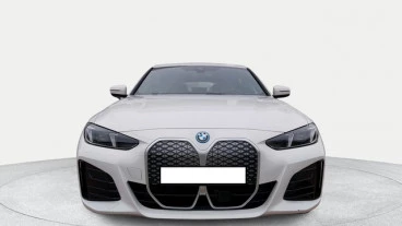 BMW i4 eDrive35