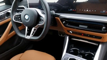 BMW i4 eDrive35