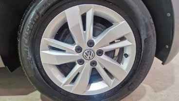 Volkswagen Polo Advance 1.6 TDI 70kW (95CV)