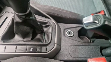 Volkswagen Polo Advance 1.6 TDI 70kW (95CV)