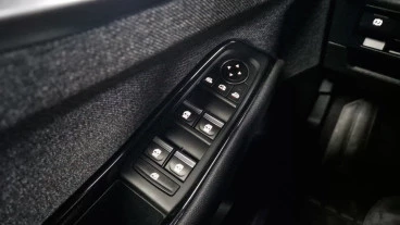 Renault Espace Techno E-Tech full hybrid 146kW