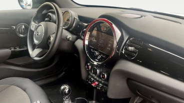 MINI COOPER 5 PUERTAS