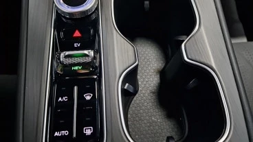 EBRO S800 1.5 TGDI PHEV Luxury E-CVT