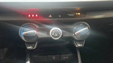 Kia Rio 1.2 DPi 62kW (84CV) Drive