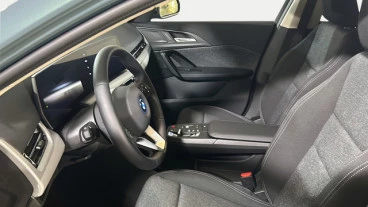 BMW iX2 xDrive30