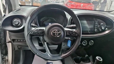 Toyota Aygo X Cross 1.0 VVT-I 72CV Play
