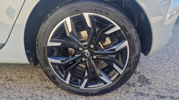 Renault Clio techno Eco-G 100cv (74kW)