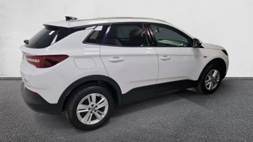Opel Grandland X 1.2 Turbo Selective