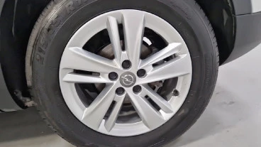 Opel Grandland X 1.2 Turbo Selective